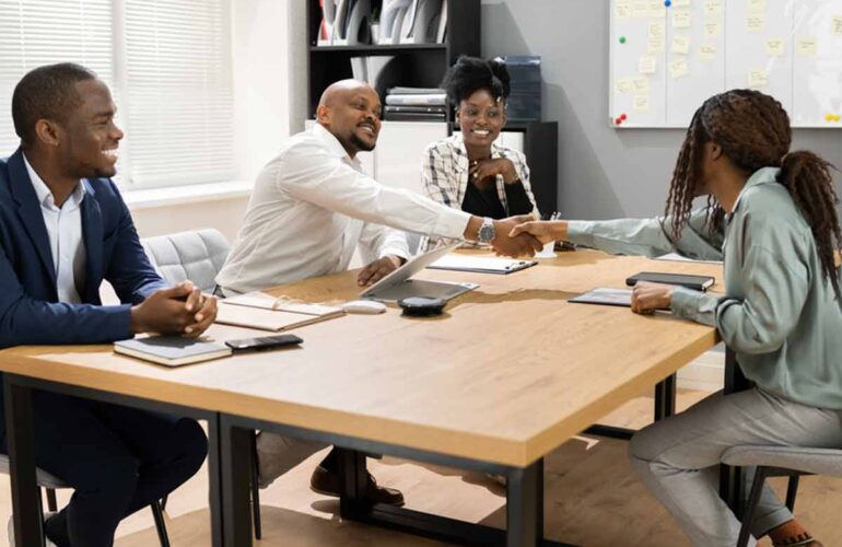 Assistant(e) Paie & Formation – Recrutement AMD Corporate - Offres d'emploi