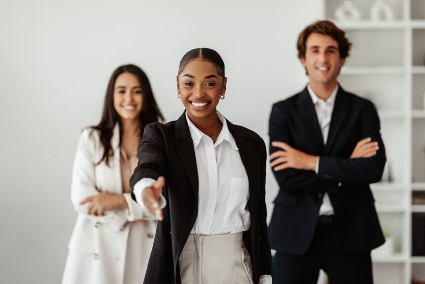 Gravupub Sénégal recrute 2 commerciaux dynamiques - Offres d'emploi