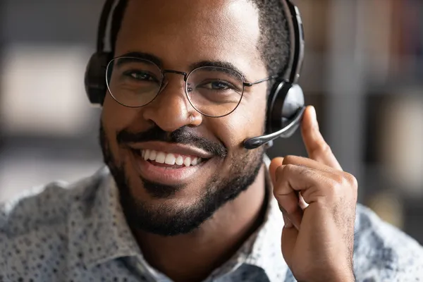 Interprète Chinois Français Anglais Dakar recrutement - Offres d'emploi