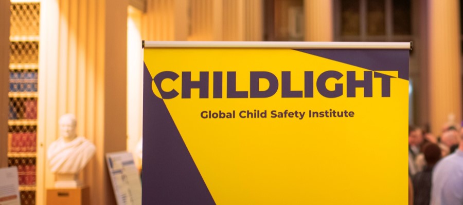 Bourse Childlight Global Data Fellow 2027 au Sénégal - Bourses d'études